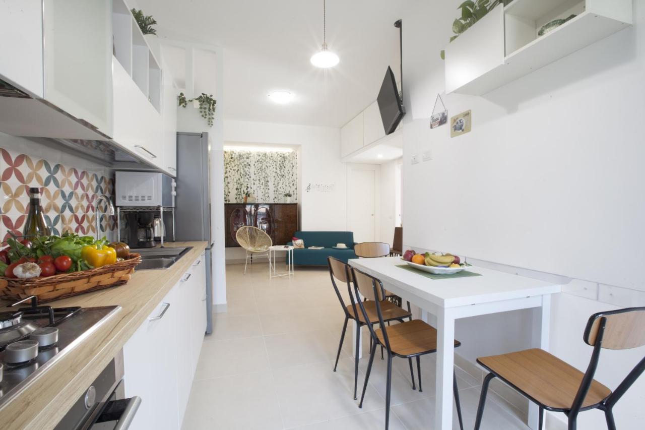 Estate4Home - Casa Luigino Сант'Анджелло Экстерьер фото